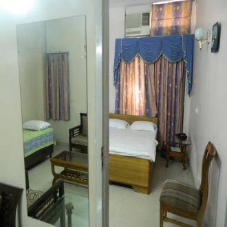 TG Stays Kalkaji Extension, New Delhi 5